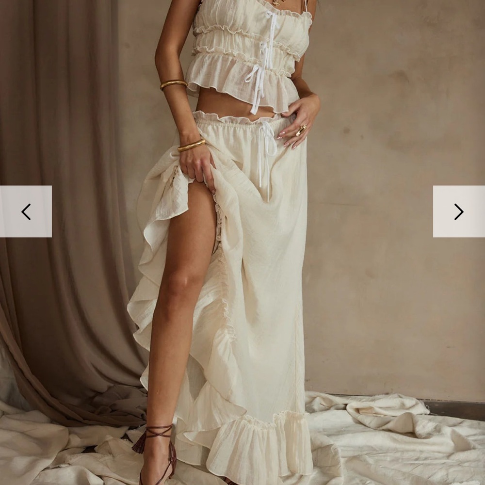 Dahlia baby yellow maxi skirt